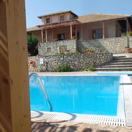 Holiday home Kolonialvilla Am Alten Olivenhain Mit Swimmingpool
