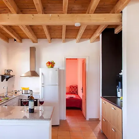 Kolonialvilla Am Alten Olivenhain Mit Swimmingpool Lygia (Lefkada)