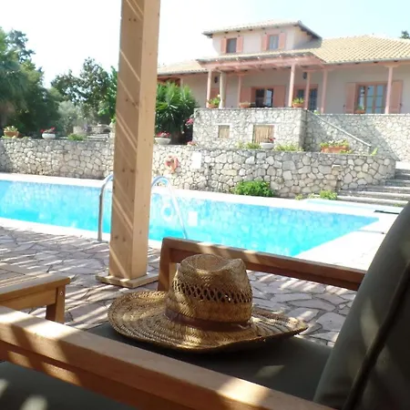 Holiday home Kolonialvilla Am Alten Olivenhain Mit Swimmingpool